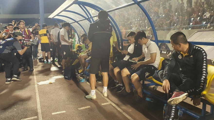 Hà Nội FC nín thở theo dõi Viettel thi đấu và cái kết nghẹn lời